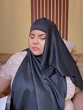  Shara Handal  online show from 12-06-24, 10:05