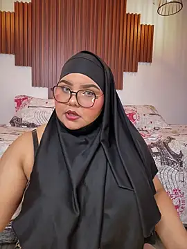  Shara Handal  online show from 11-29-25, 06:16