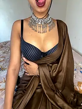 Hot-sexy222 online show from 12-08-24, 02:39