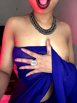 Hot-sexy222 online show from 11-05-25, 03:17