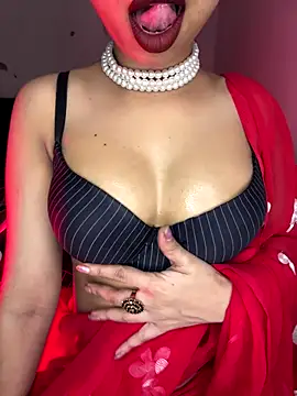 Hot-sexy222 online show from 11-06-25, 10:27