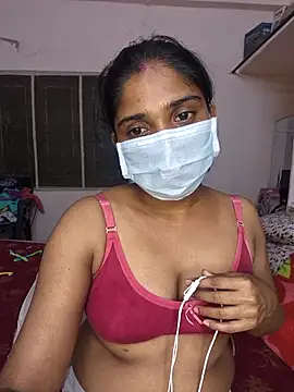 Snapshot of fuck6inch9 chatting on 10-15-25, 01:33 fuck6inch9 online show from 10-15-25, 01:33