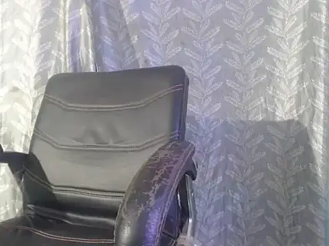 cute-priy online show from 10-07-25, 03:04