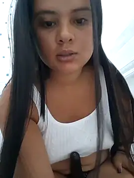 sexy-latin10 online show from 02-02-25, 11:19