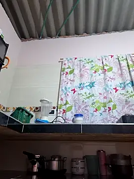 sexy-latin10 online show from 12-04-25, 09:40