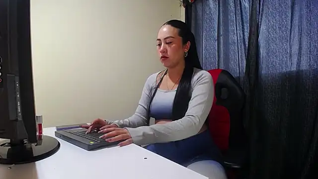 mistress aryya online show from 12-12-24, 03:59