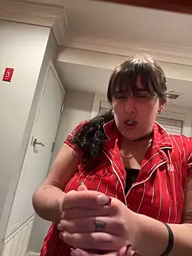 ThicBunz online show from 02-07-25, 02:50