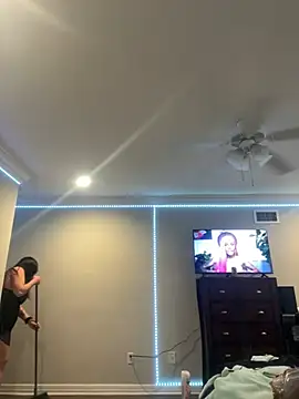 ThicBunz online show from 02-12-25, 12:58