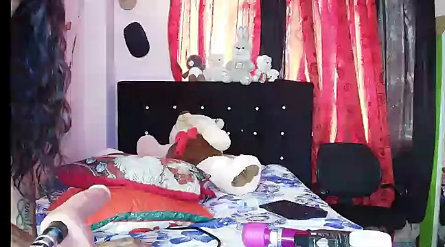 Snapshot of Hotnia69 chatting on 12-06-24, 04:06 Hotnia69 online show from 12-06-24, 04:06