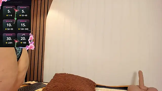 Snapshot of janecullen chatting on 02-09-26, 03:43 janecullen online show from 02-09-26, 03:43