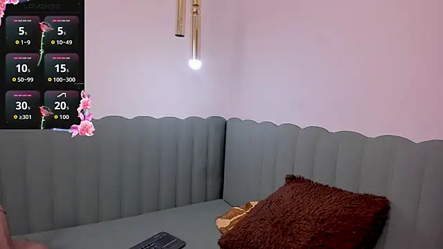 Snapshot of janecullen chatting on 02-10-26, 03:54 janecullen online show from 02-10-26, 03:54