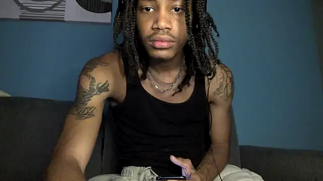 Snapshot of Skinnyblackman chatting on 12-23-25, 12:41 Skinnyblackman online show from 12-23-25, 12:41