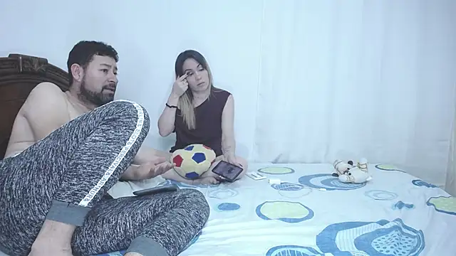 ambar jacksonn online show from 10-26-25, 04:07