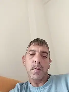 Snapshot of Egemen2245 chatting on 11-05-25, 09:31 Egemen2245 online show from 11-05-25, 09:31