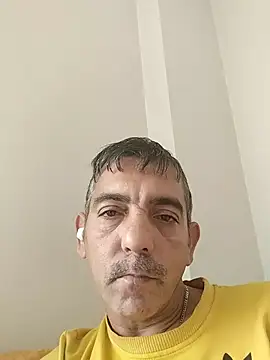 Snapshot of Egemen2245 chatting on 11-13-25, 09:19 Egemen2245 online show from 11-13-25, 09:19