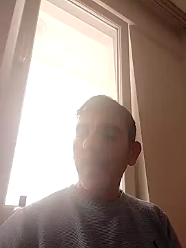 Snapshot of Egemen2245 chatting on 11-16-25, 08:42 Egemen2245 online show from 11-16-25, 08:42