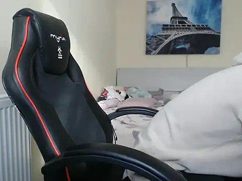 amydamarw online show from 02-10-26, 12:09