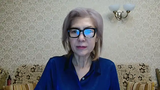 Elegant00Lady online show from 10-03-25, 02:58