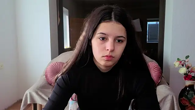 Molly Owens online show from 09-19-25, 05:53