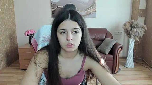 Molly Owens online show from 09-20-25, 06:25