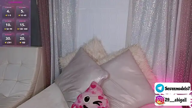 Abigail 29 online show from 02-26-25, 12:14
