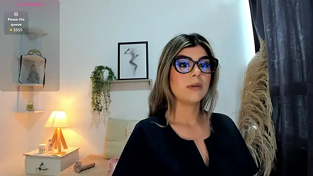 Abigail 29 online show from 11-11-25, 12:05