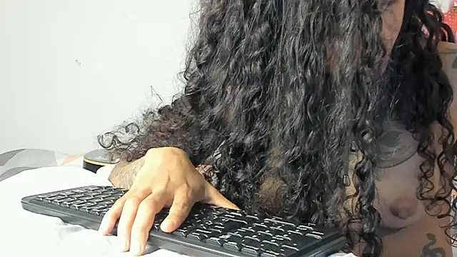 Ama music online show from 12-09-24, 04:15