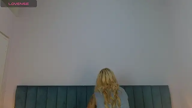 april bunnyy online show from 01-25-25, 07:49