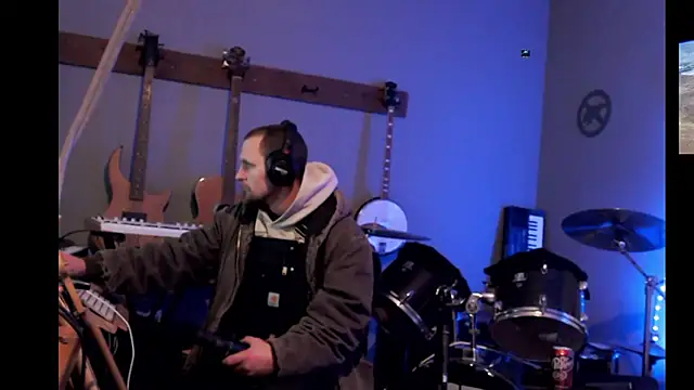 Snapshot of itsjameswebbscope chatting on 02-20-26, 10:49 itsjameswebbscope online show from 02-20-26, 10:49