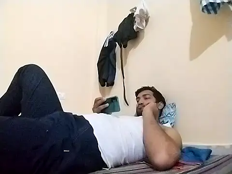 Snapshot of bigvorn6 chatting on 03-07-25, 02:45 bigvorn6 online show from 03-07-25, 02:45