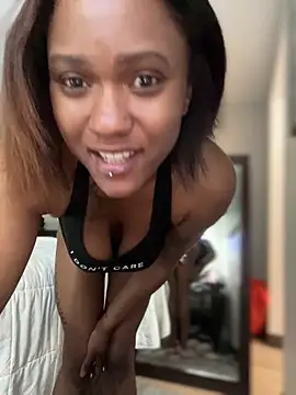 Snapshot of PrettyGal_Tingz chatting on 02-09-25, 04:25 PrettyGal Tingz online show from 02-09-25, 04:25