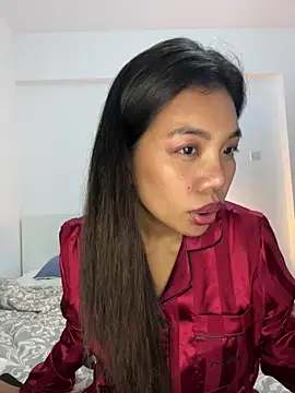NaughtyMe online show from 01-04-25, 05:37