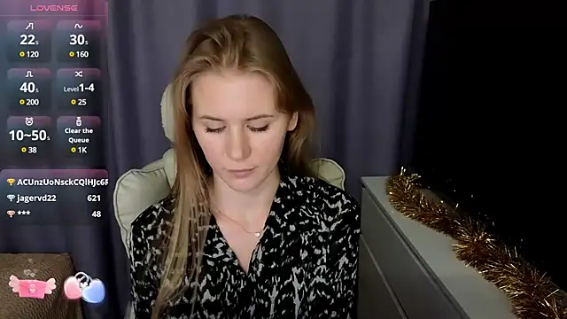 IsabelAllen online show from 12-20-24, 01:22