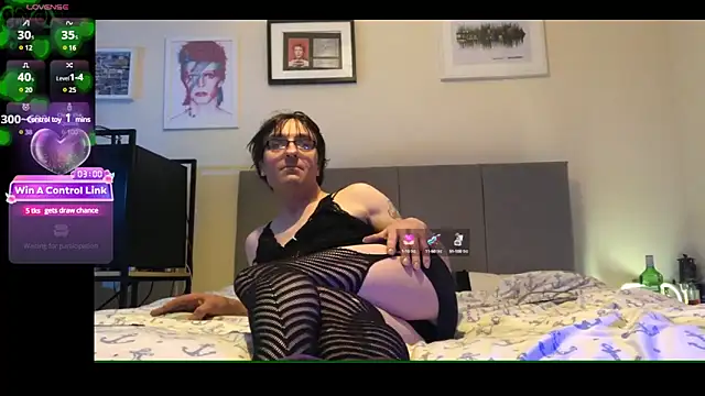 Snapshot of lolaisagoodtime chatting on 01-09-25, 11:13 lolaisagoodtime online show from 01-09-25, 11:13