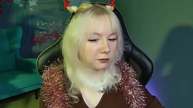 NancyMartinez online show from 12-25-24, 04:11
