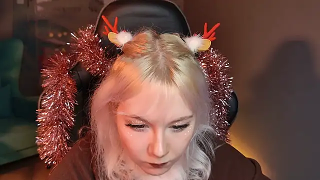 NancyMartinez online show from 12-25-24, 07:13