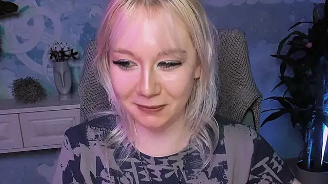 NancyMartinez online show from 01-10-25, 11:11