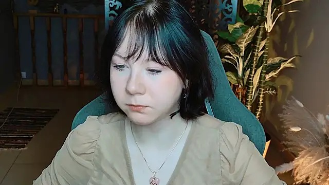 NancyMartinez online show from 11-19-25, 05:07