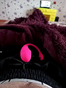 red red00 online show from 12-14-24, 12:44