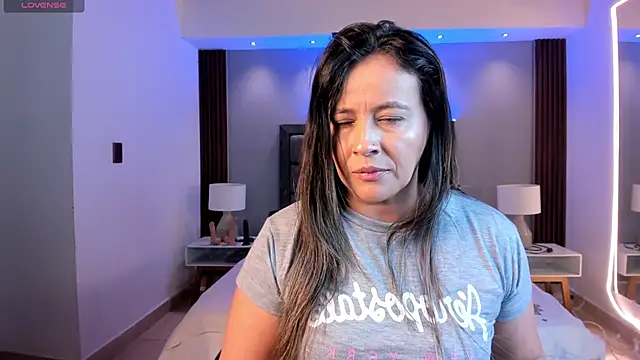 Susann Ross online show from 10-11-25, 10:47