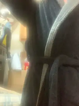 Snapshot of longhairjim chatting on 02-16-25, 11:49 longhairjim online show from 02-16-25, 11:49