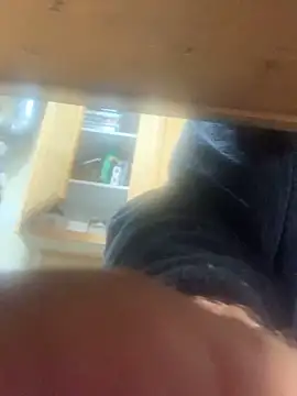 Snapshot of longhairjim chatting on 02-23-25, 07:33 longhairjim online show from 02-23-25, 07:33