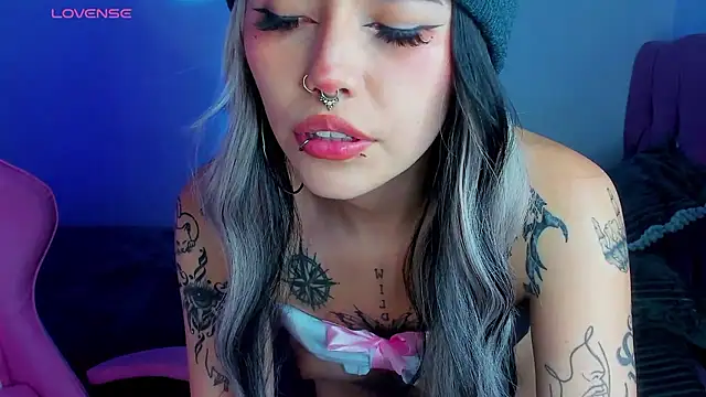 adri tom44 online show from 12-02-24, 02:42