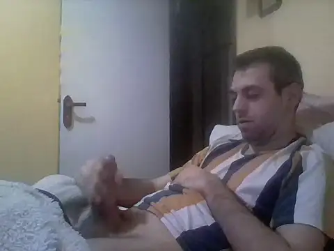 Snapshot of Garpado chatting on 12-16-25, 07:52 Garpado online show from 12-16-25, 07:52