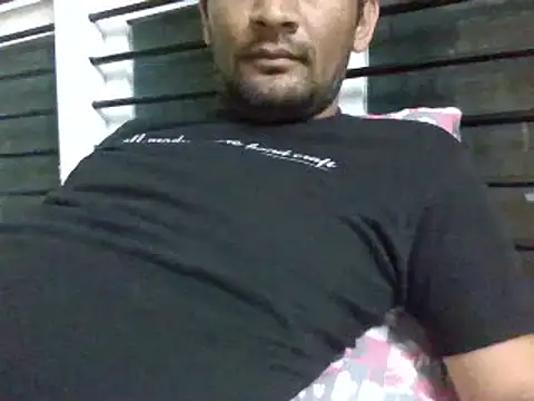 Snapshot of NiceBoy9099 chatting on 01-10-25, 06:38 NiceBoy9099 online show from 01-10-25, 06:38