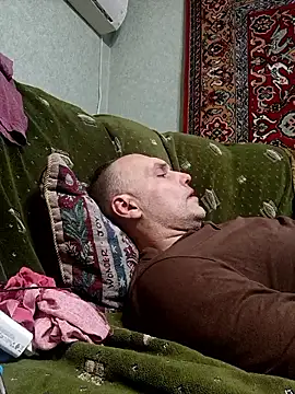 Pineapple04 online show from 12-19-25, 04:03