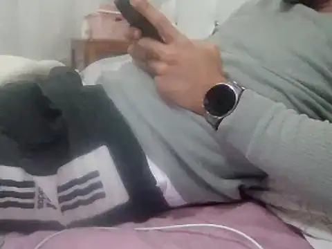 Crazyturko07 online show from 03-22-25, 08:48