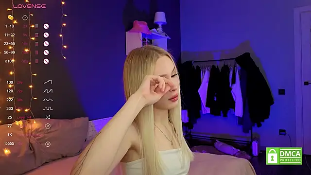 aneta alisha online show from 10-19-25, 12:50