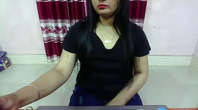 Snapshot of LovelyRose69 chatting on 01-07-25, 11:58 LovelyRose69 online show from 01-07-25, 11:58