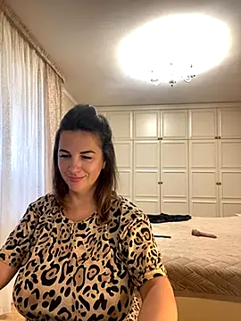 Snapshot of Dina0908 chatting on 10-31-25, 12:39 Dina0908 online show from 10-31-25, 12:39